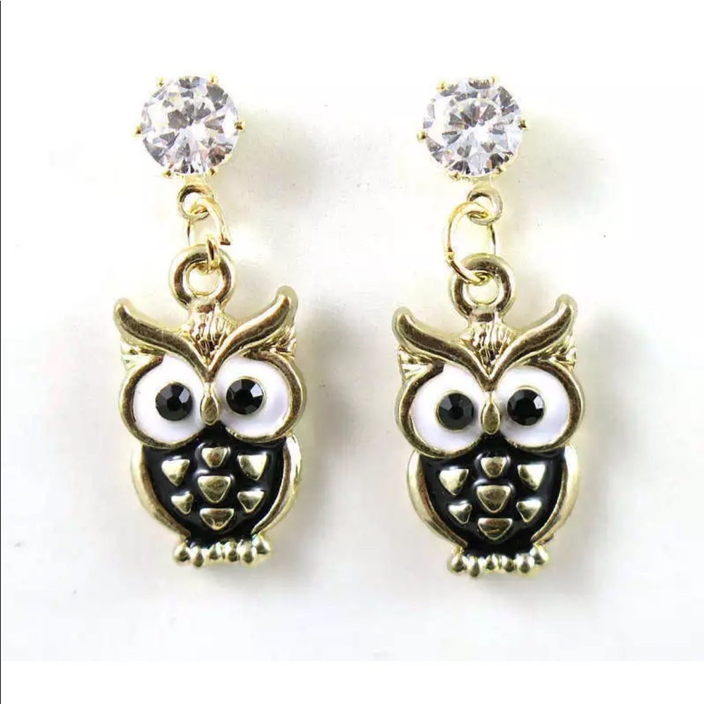Owl earrings with rhinestone stud